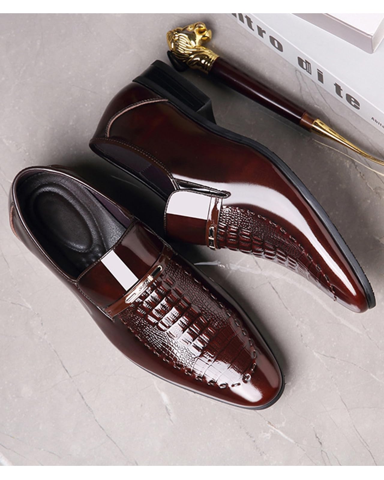 Men's Loafers Crocodile Leather Shoes Pointed Oxfords Fashion Dress Shoes Office Moccasins Wedding Shoes Men Loafers